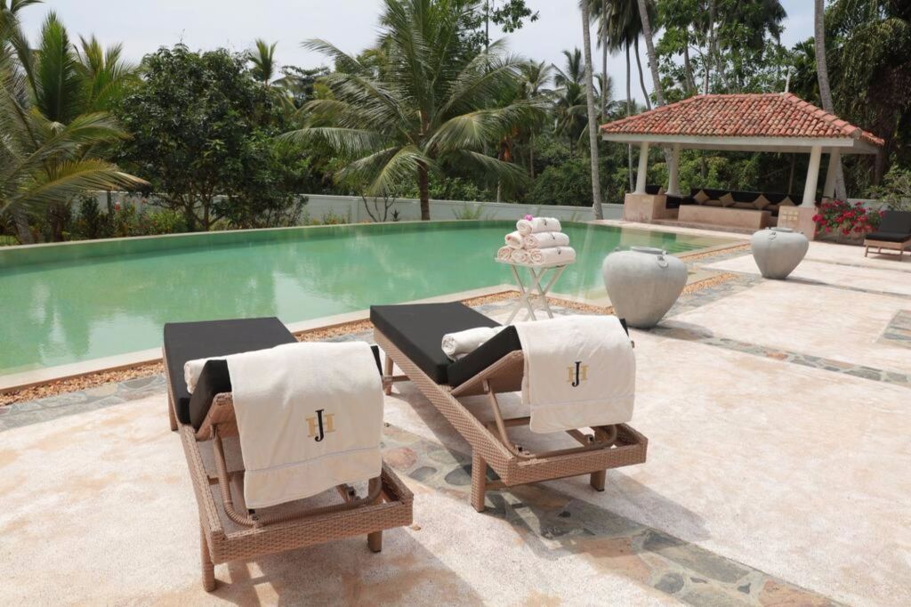 Jh Villa