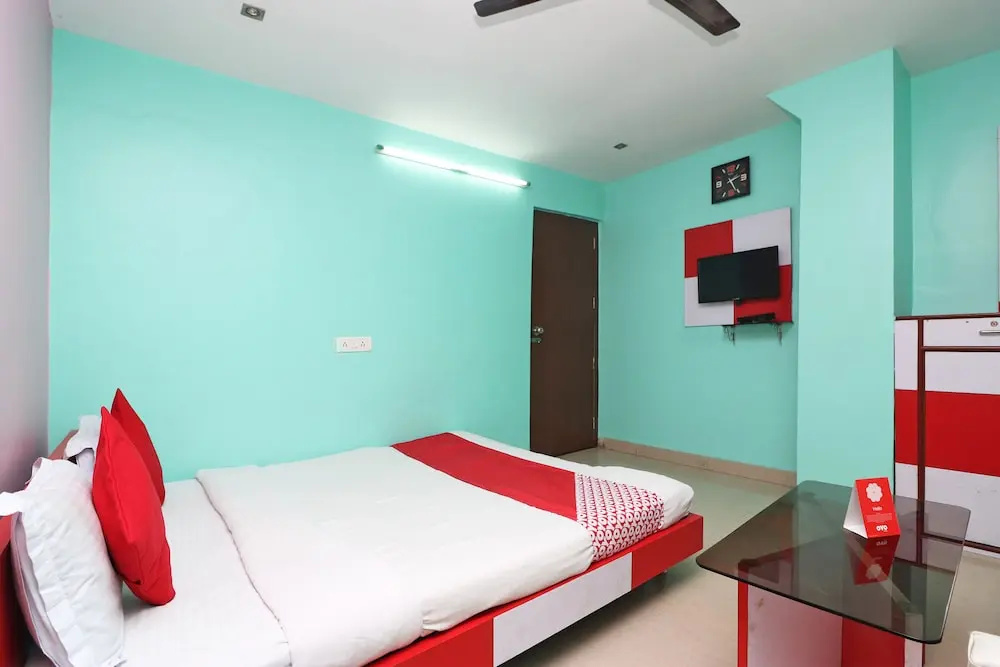 OYO 1764 Hotel Maruti Lodging - Chambres