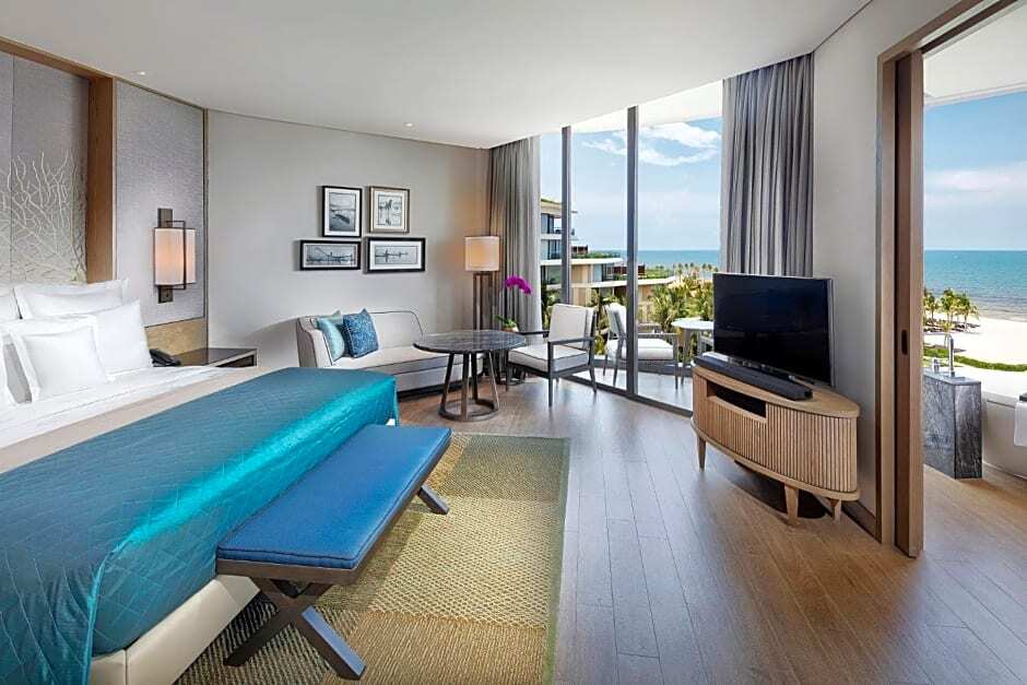 Intercontinental Phu Quoc Long Beach Resort