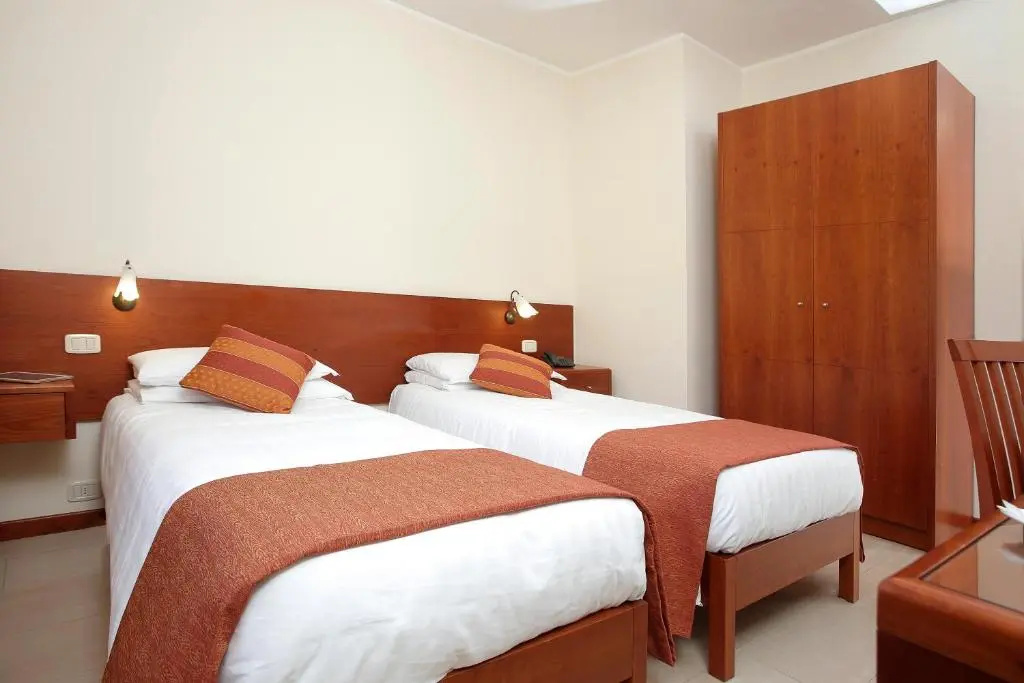Standard Double room (twin beds)