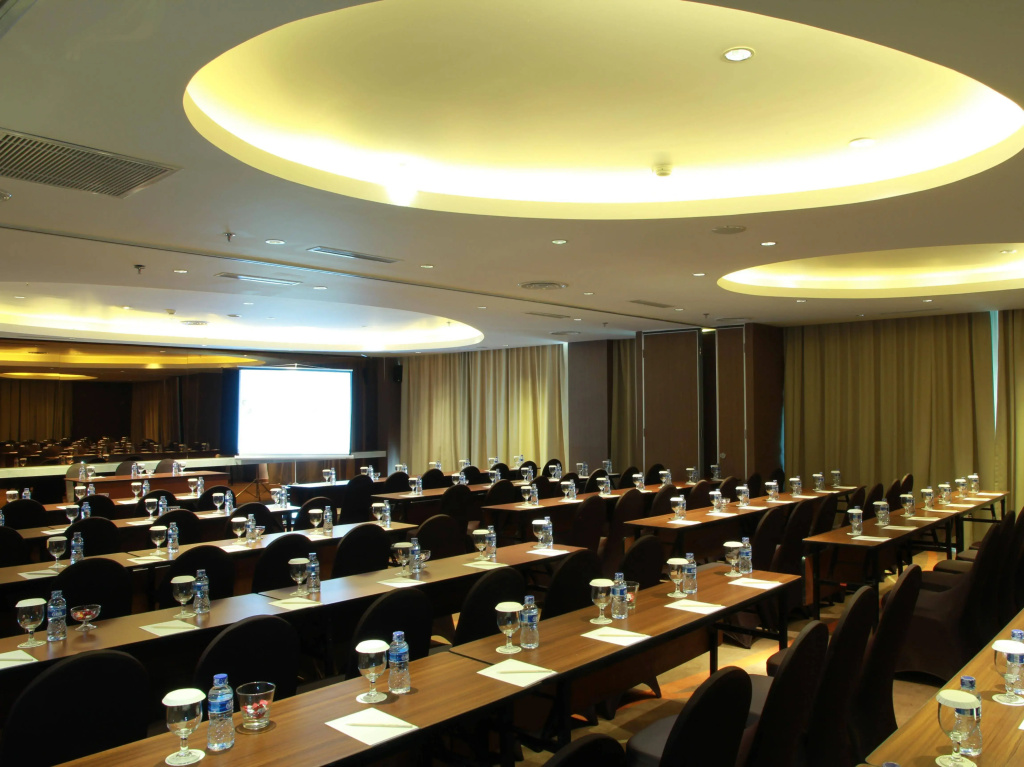 Soll Marina Hotel Serpong - фото 18