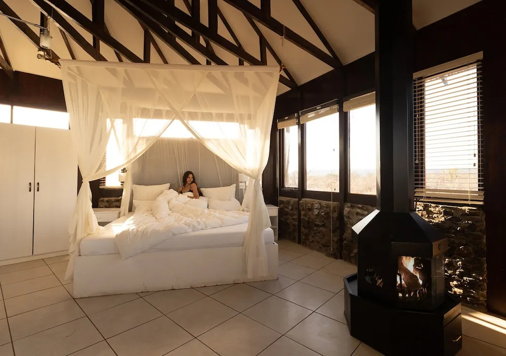 Luxury Suite
