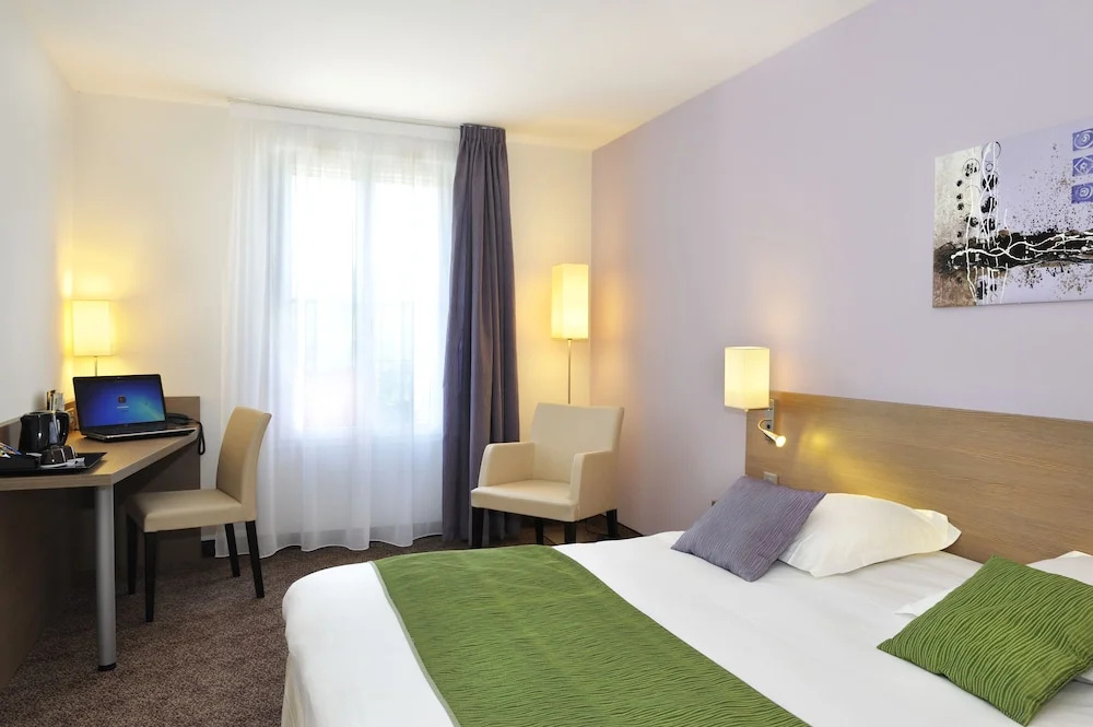 Brit Hotel Chateaudun - Chambres