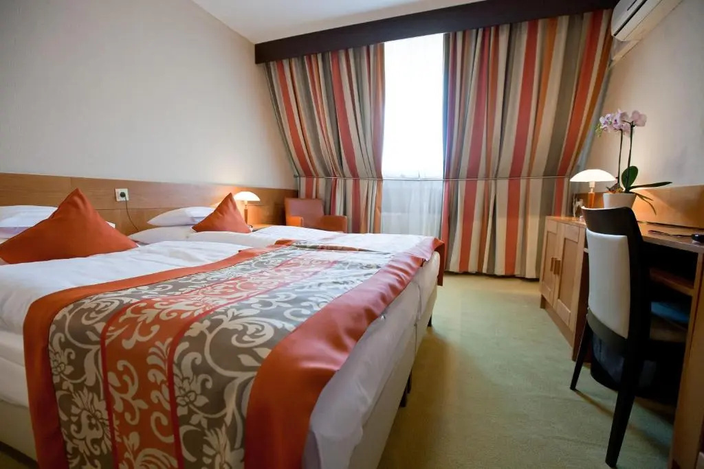 Hotel Sopron - Chambres