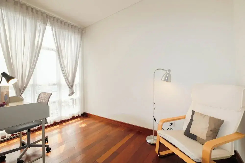 Boho Touch 2Br Apartment With Extra Room At Lucky Tower Residence