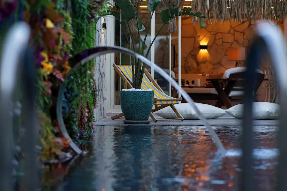 Lulu Inn Çeşme