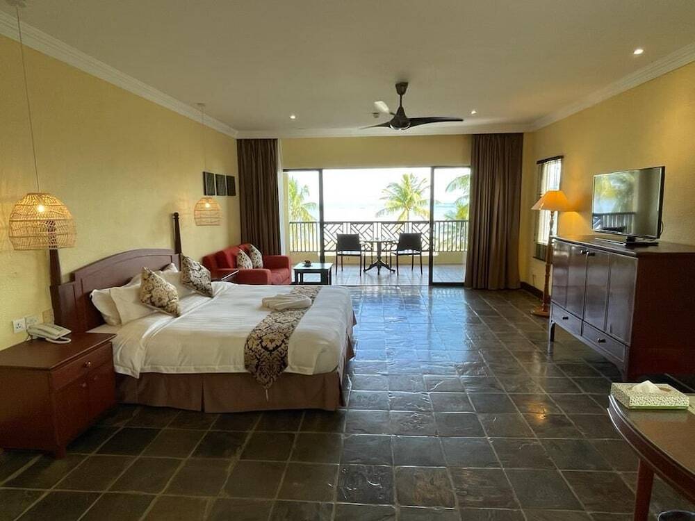 Palm Beach Resort & Spa