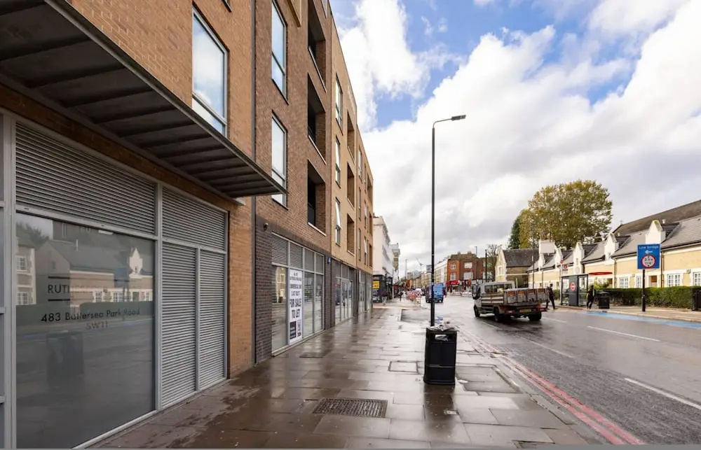 The Call of London 2 Bedroom Flat in Battersea