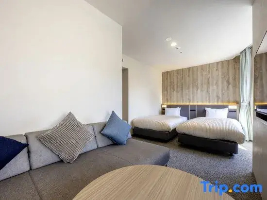 Deluxe Double room with city view (twin beds)