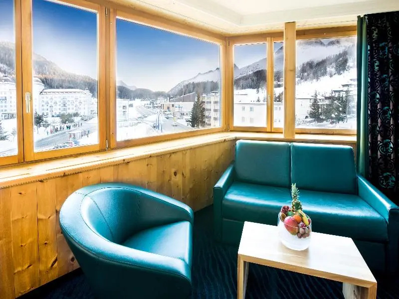 Standard Double room with balcony (full double bed)