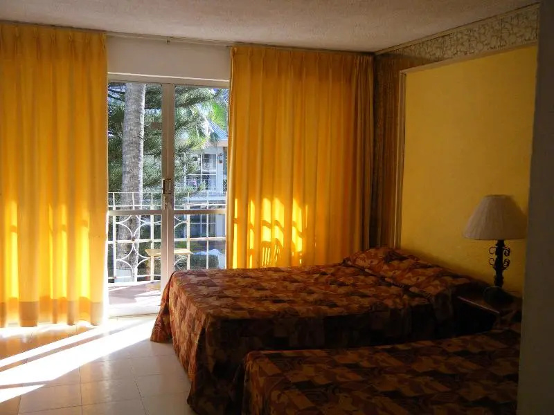 Standard Double room with balcony (full double bed)