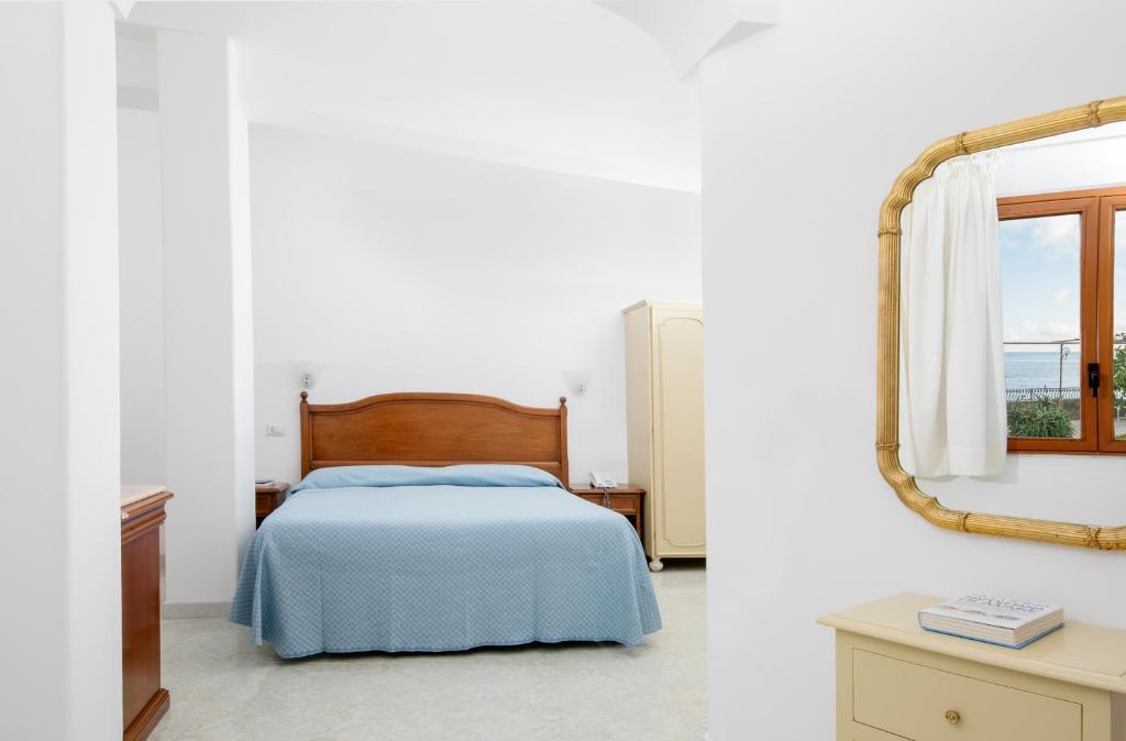 Четырёхместный номер Standard с видом на сад в Hotel Pupetto