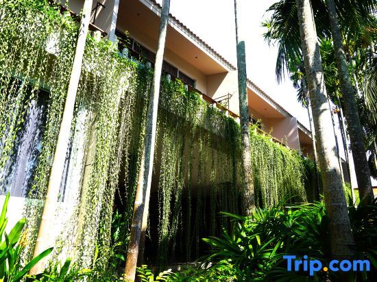 Двухместный номер Deluxe с видом на сад двуспальная кровать в Signature Phuket Resort