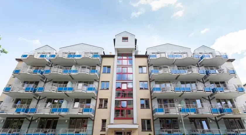 Apartamenty Zdrojowa by Renters