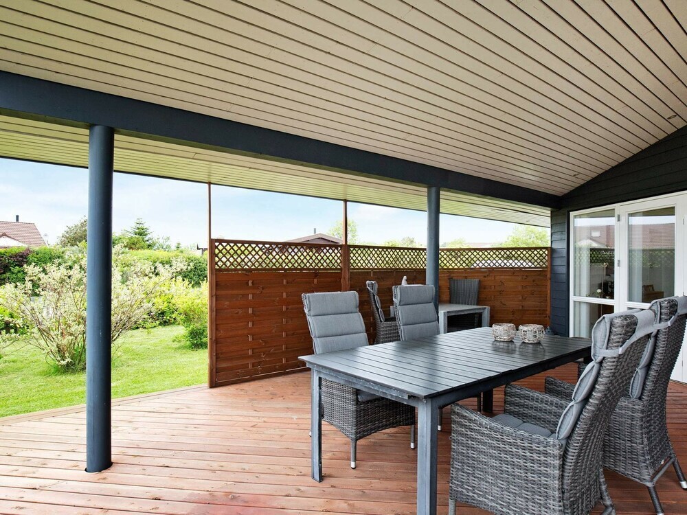 Отель Modern Holiday Home in Slagelse With Sea Nearby, фото 6