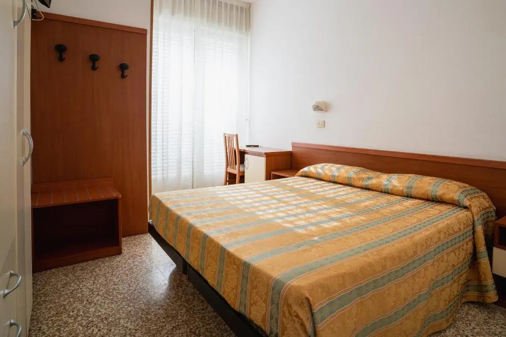 Double room (twin beds)
