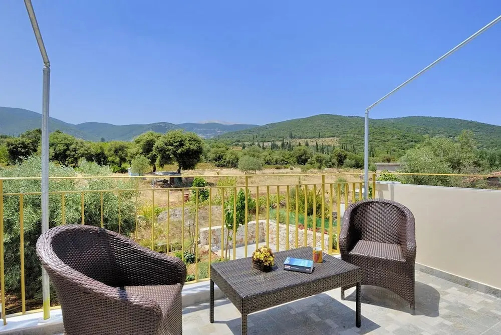 Villa Pinelopi With 2 Bedrooms and 3 Bathrooms
