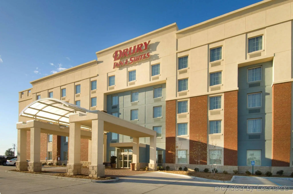 Drury Inn & Suites Sikeston, MO