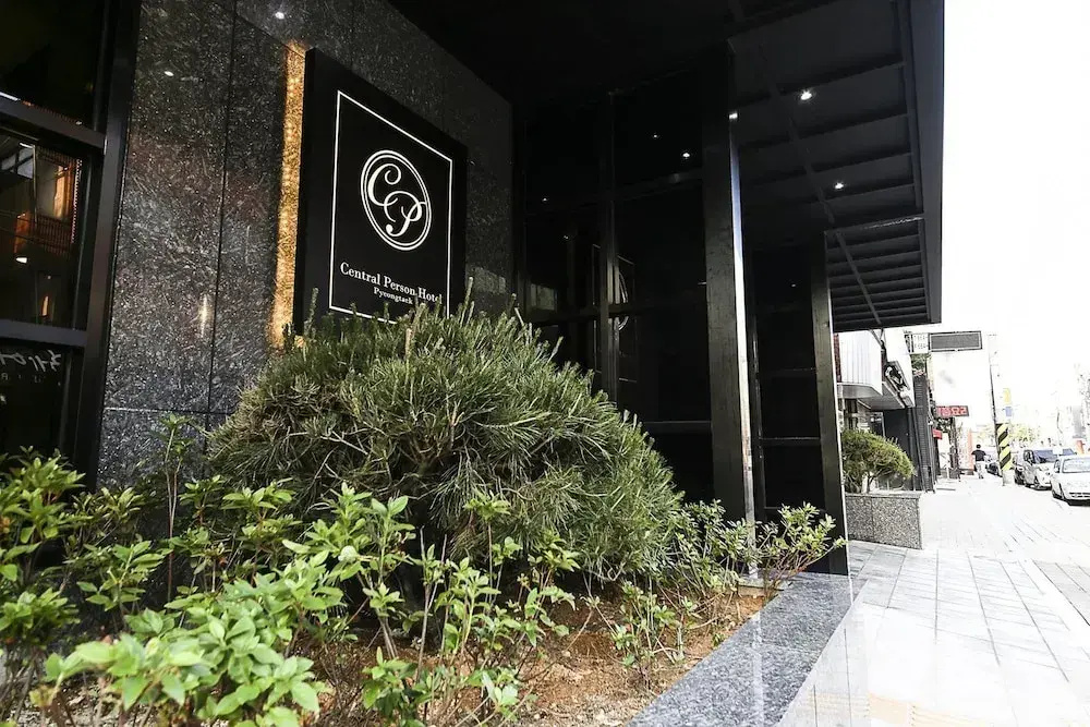 Central Person Hotel Pyeongtaek