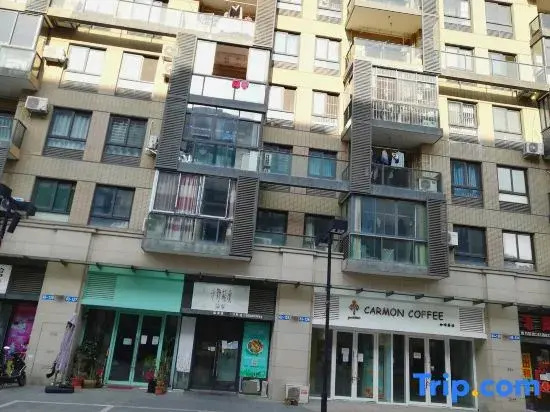 Laojia Apartment