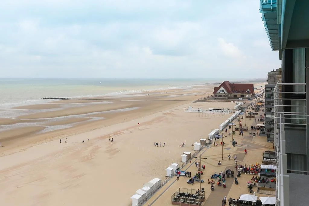 Beach & Waterfront