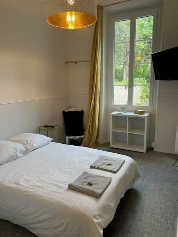 Afficher la photo 8 — Chateau de Mont-Vert