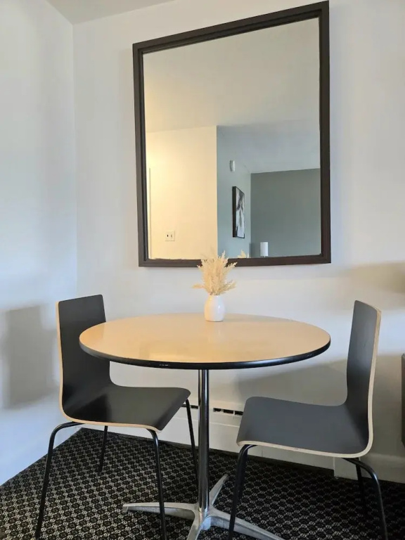 Standard Double room with balcony (full double bed)