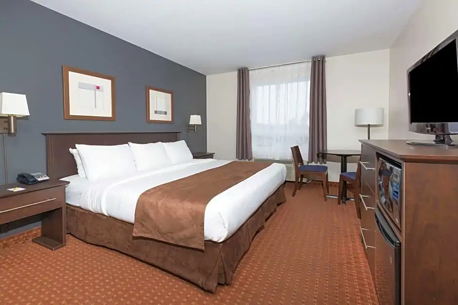 Double Family Suite (full double bed)