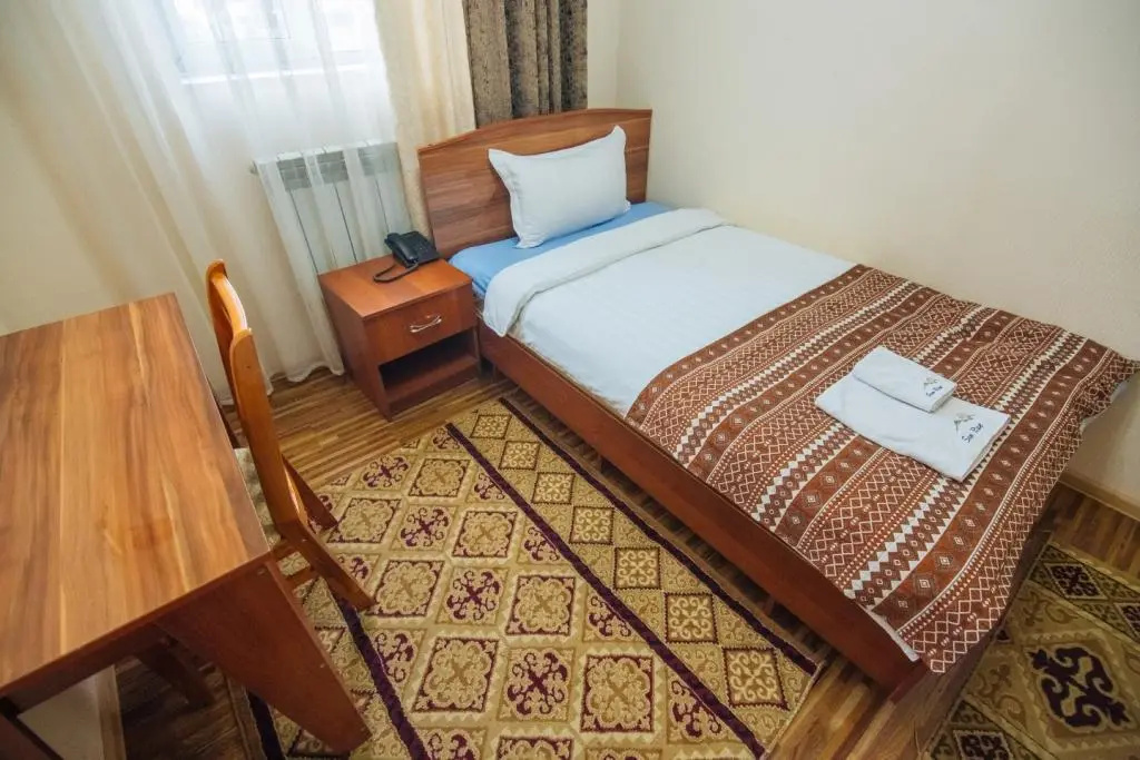 Economy room