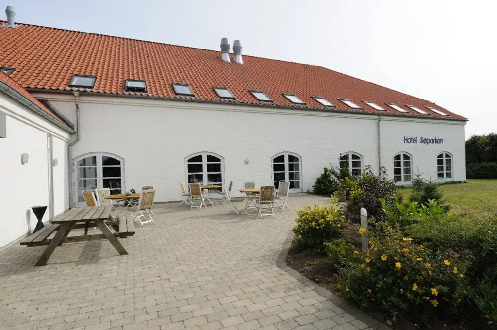 Hotel photo 38