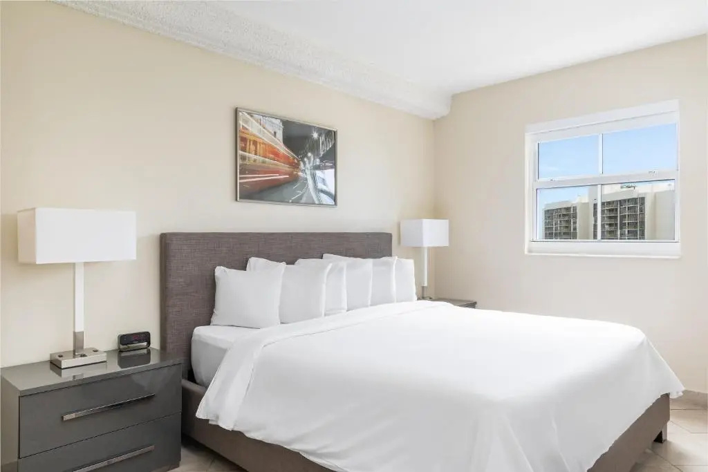 Fortune House Hotel Suites - Chambres