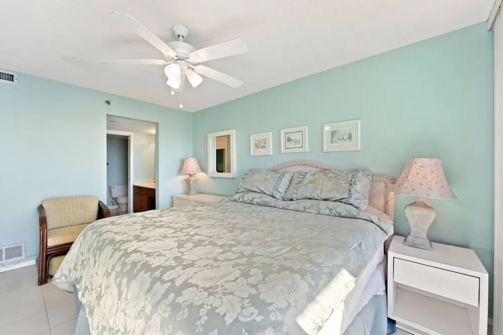 Standard room with balcony