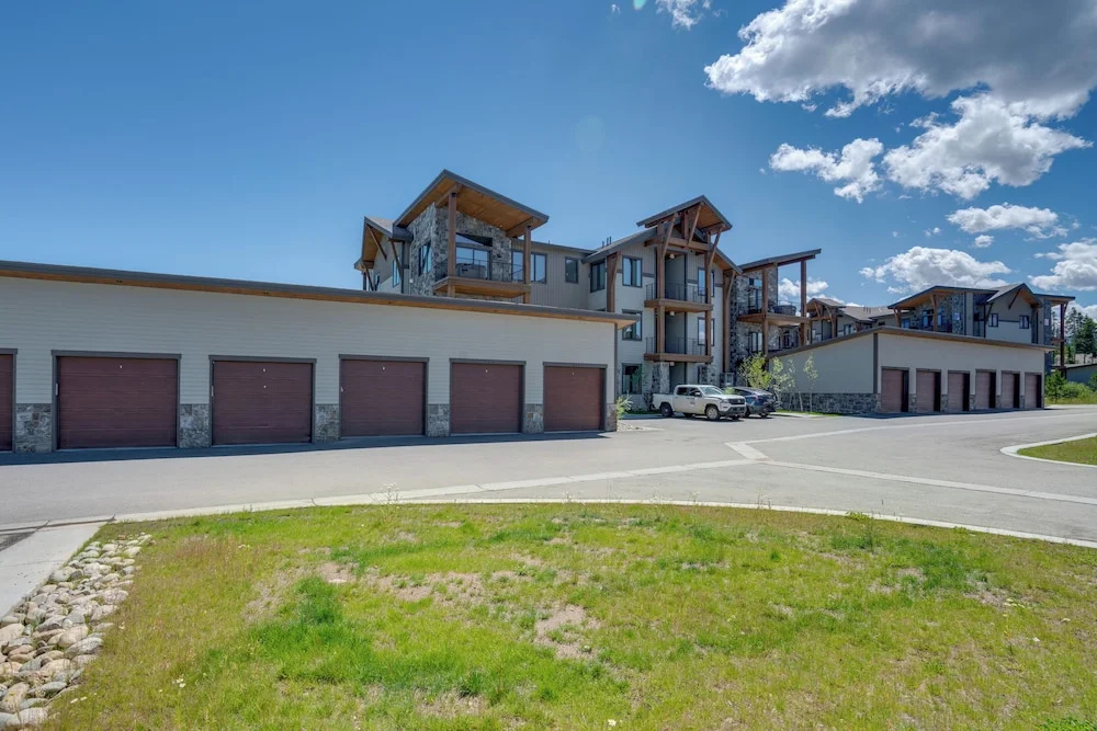 Fraser Adventure Base! Condo Near Hiking & River