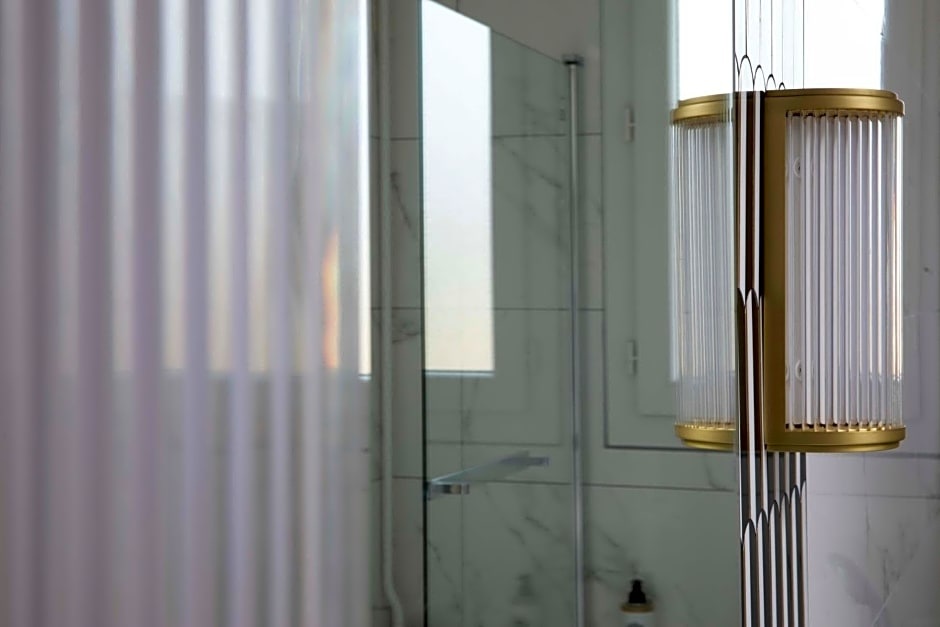 Hotel Aiglon 43