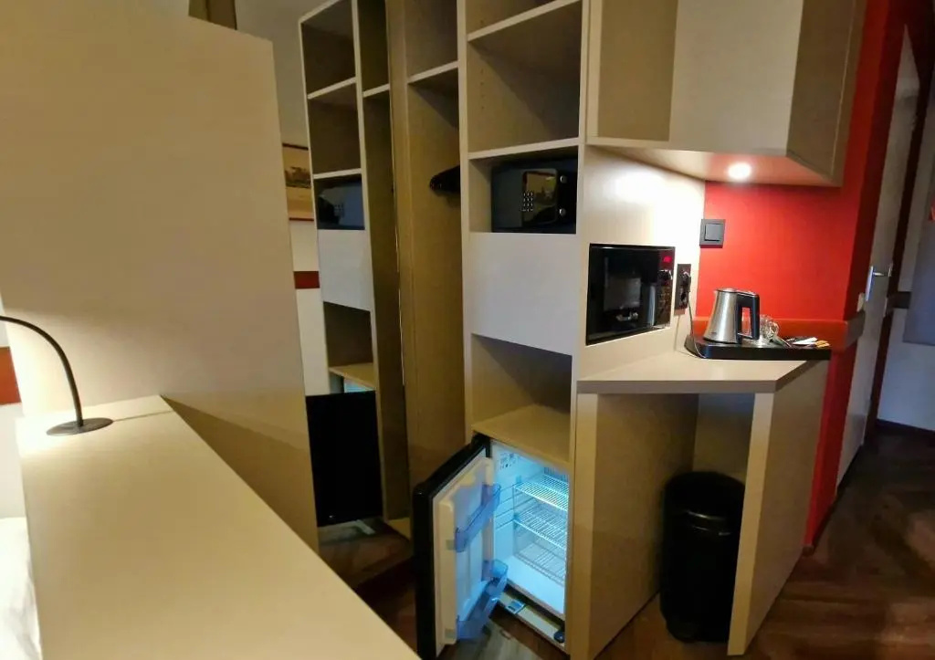A-Train Hotel - Chambres