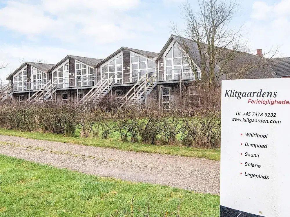 16 Person Holiday Home in Hojer