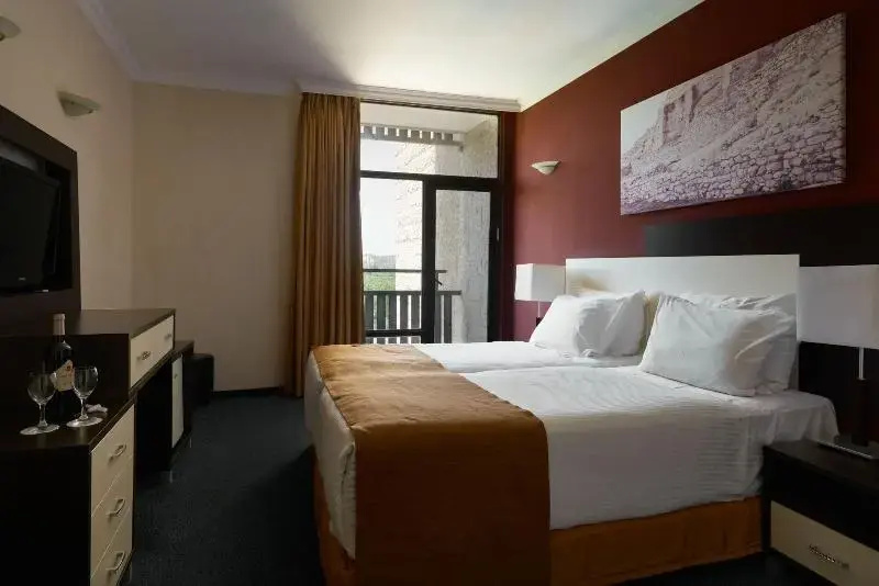 Superior Double room with balcony (twin beds)