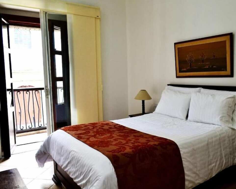 Hotel La Plazuela by null