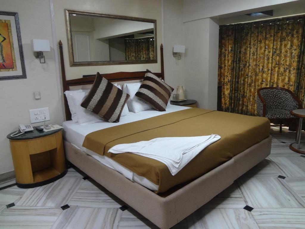 Двухместный номер Deluxe двуспальная кровать в Royal Park Hotel