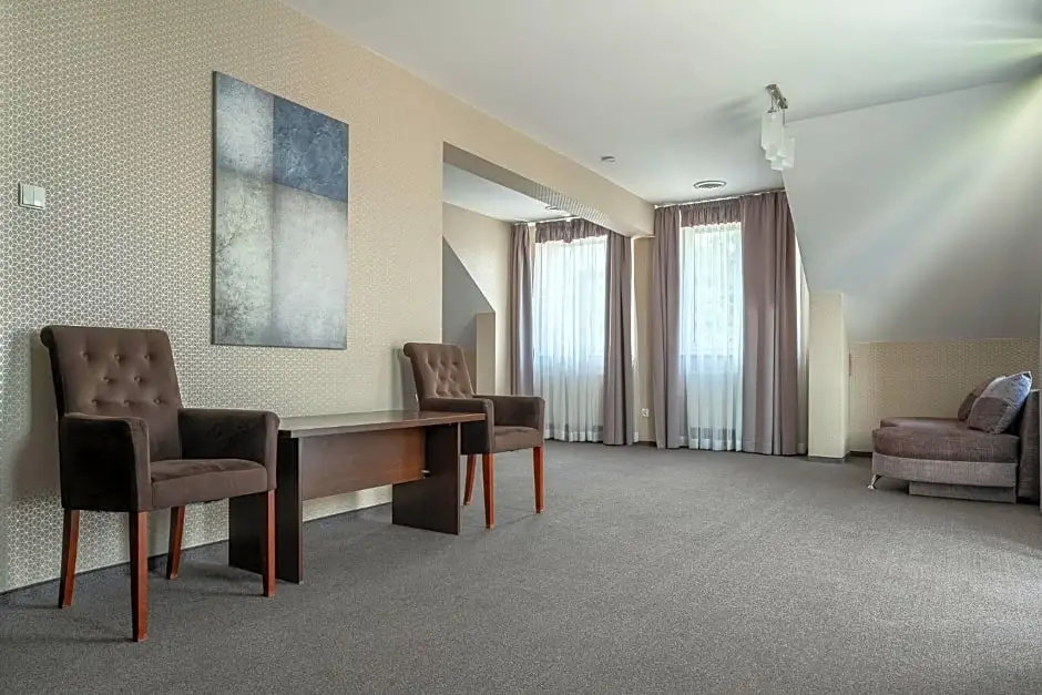 Hotel Cztery Pory Roku - Chambres
