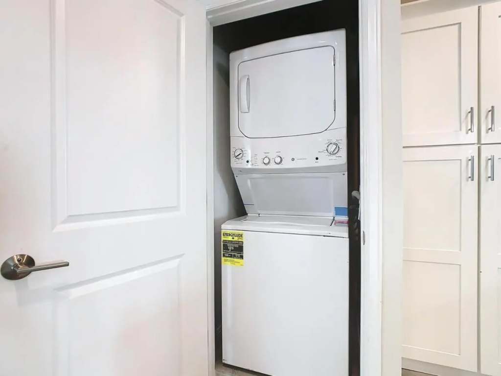 Gorgeous 3BR condo with Free Waterpark and resort amenities