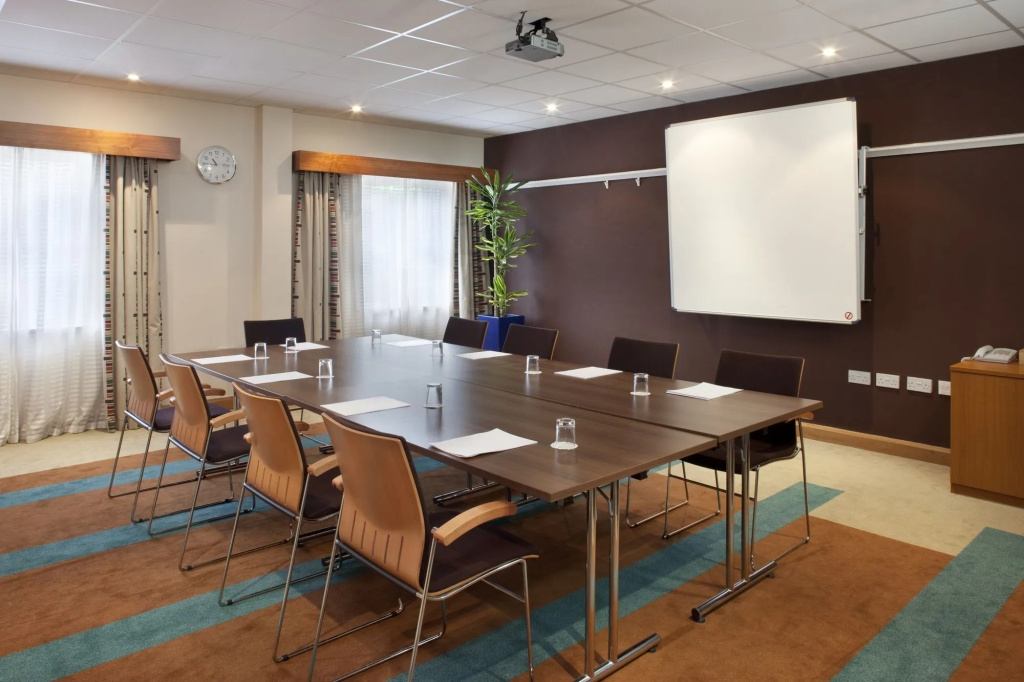 Holiday Inn Bristol Airport by IHG - Général