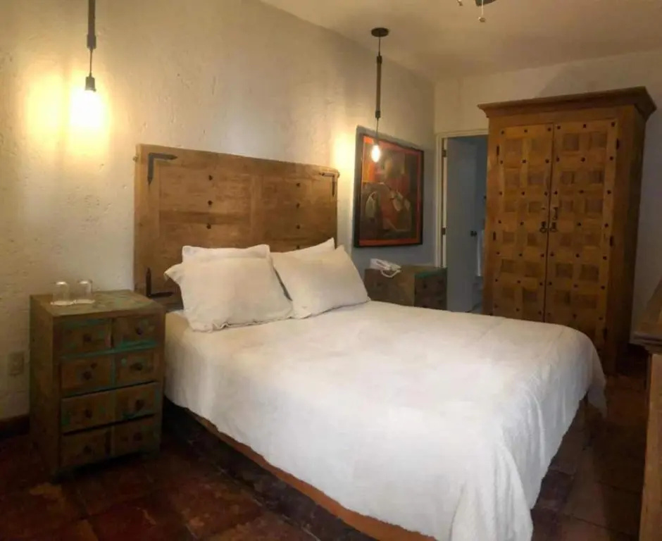 Standard Double room (full double bed)