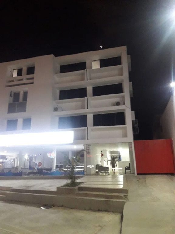 Hotel photo 1
