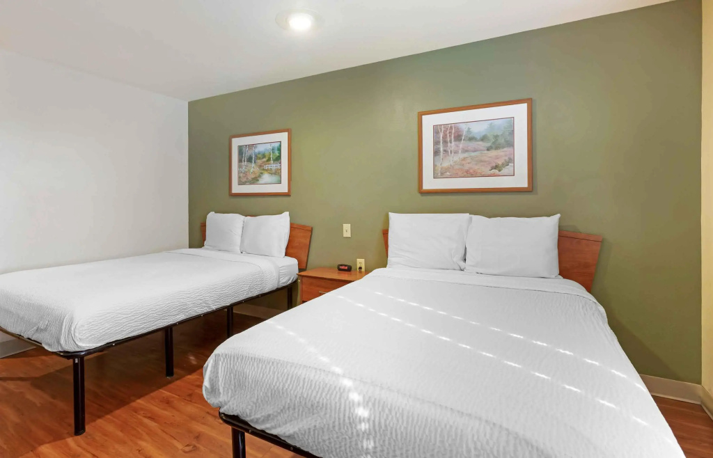 Quadruple Suite