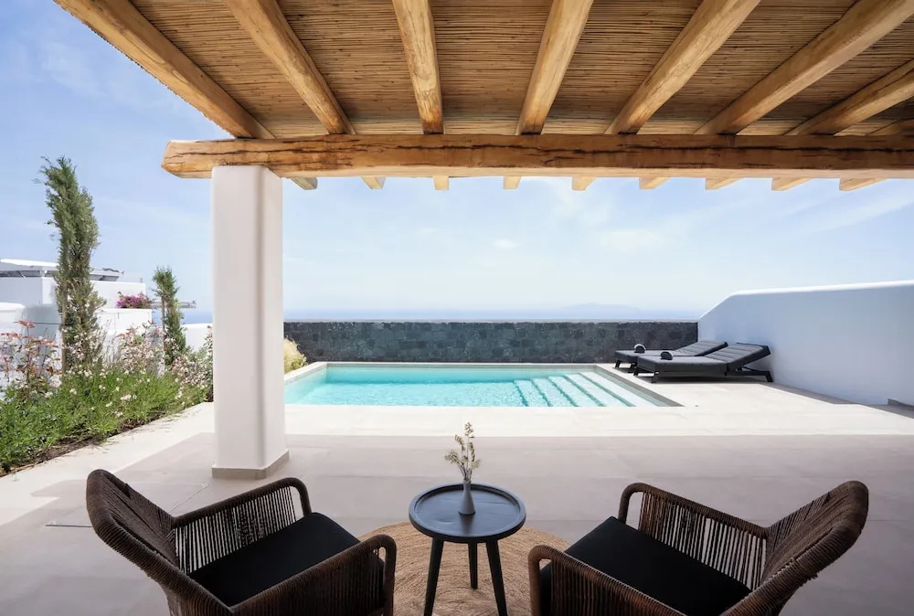 Balcony & Terrace