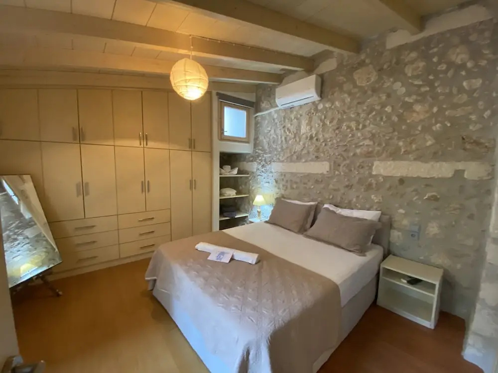 Superior Double Apartment (full double bed)