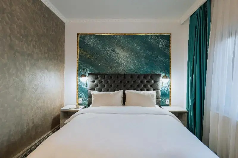 Standard Double room with balcony (full double bed)