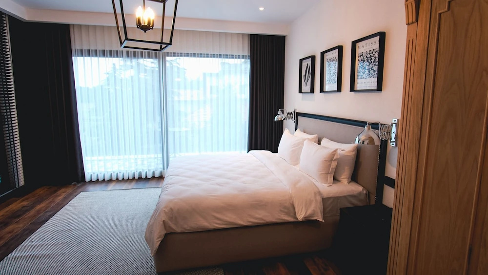 Superior room