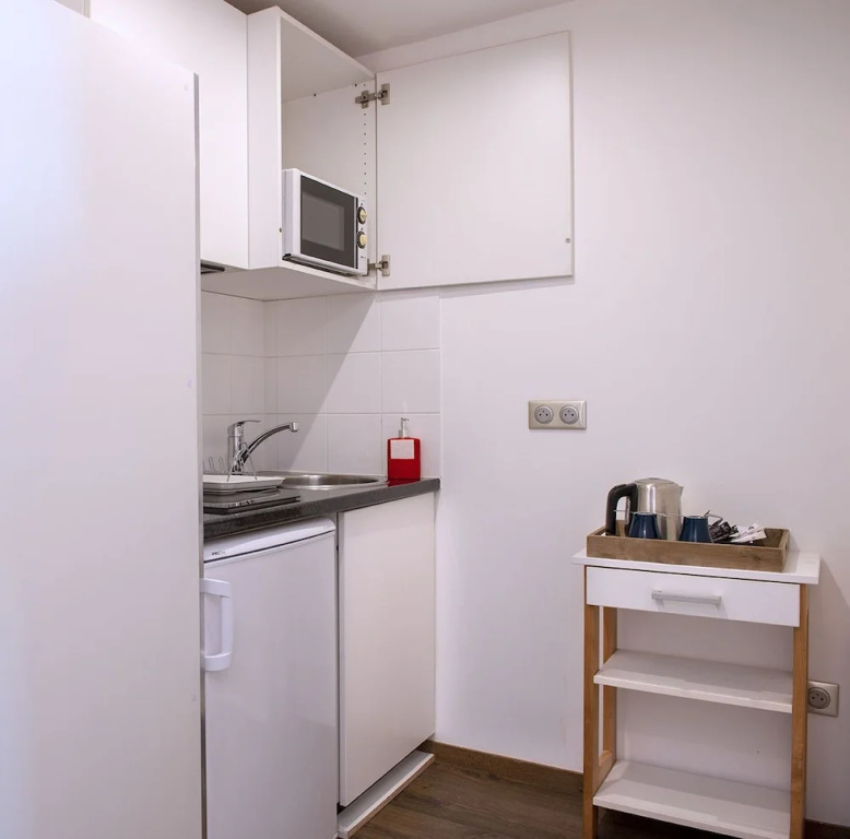 Standard Basement room